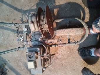 Elektrický naviják na oranie s konský pluh