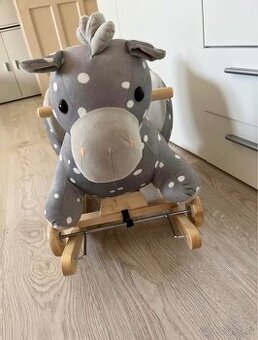 Kinderkraft hojdací koník