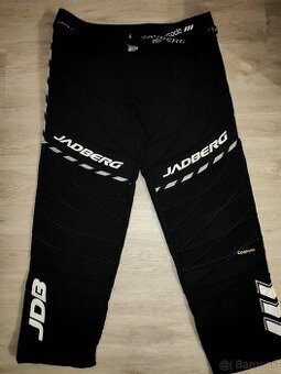 Nohavice a vesta na florbal