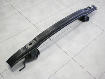 BMW 3 E90/E91 Výstuha zadného nárazníka