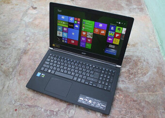 Predám herný notebook Acer Aspire V15 Nitro + 2TB disk