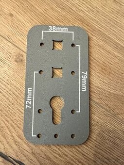 Sablona na vrtanie skrutiek pre klucky