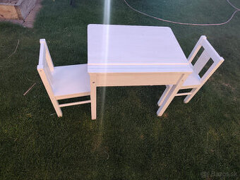 Detsky stol a stolicky Sundvik