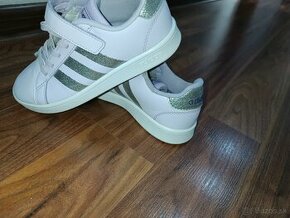 Dievčenské botasky Adidas
