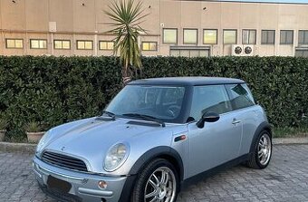 MINI COOPER 1.6