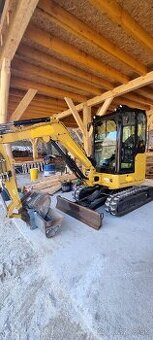 CAT 302.7
