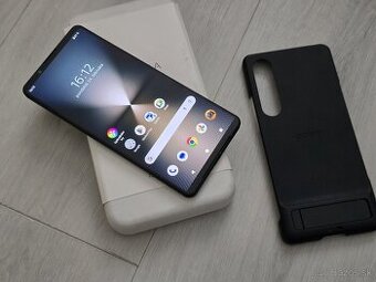 Vymenim predam najnovsi SONY 1 VI kupeny v Alze