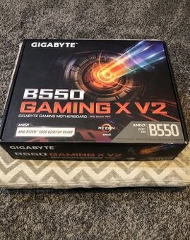 Základní deska GIGABYTE B550 GAMING X V2