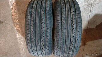 Predám 2ks letnych pneu Austone 215/50 r17