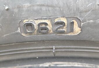 245/45/18