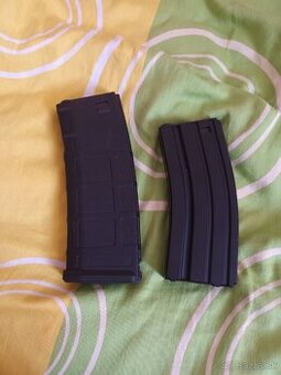 Airsoft m4 zasobniky