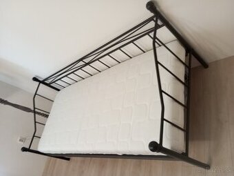posteľ 90x200