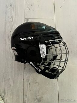 PRILBA BAUER VEĽKOSŤ JR - 1