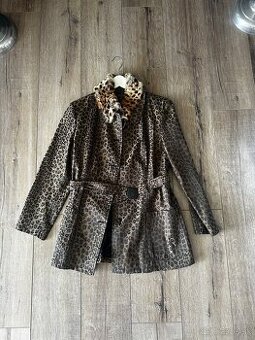 Fendi leopardí set kabát a rifle