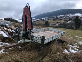 Vlecka s hydraulickou rukou panoba