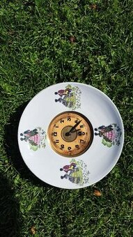 Porcelanove rokokove hodiny