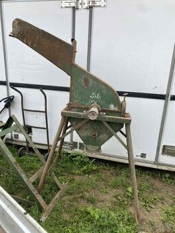 predam vymenim kladivkovy srotovnik