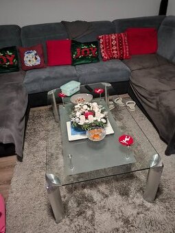 Konferenčný stolík