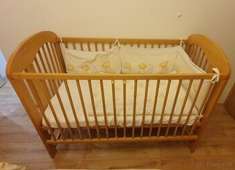 Drevená detská postieľka 120x60 +matrac+perinka+obliečky
