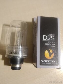 Xenónová výbojka D2S 4300k