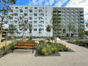 Parkovanie pri Letisku Ovocne sady BLOK K a F