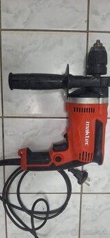 Maktec MT 815