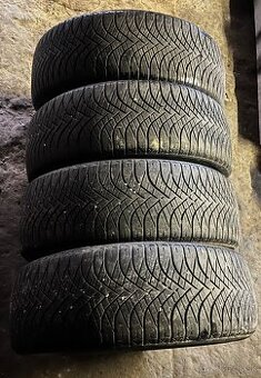 Zimné Pneumatiky 215/55R17