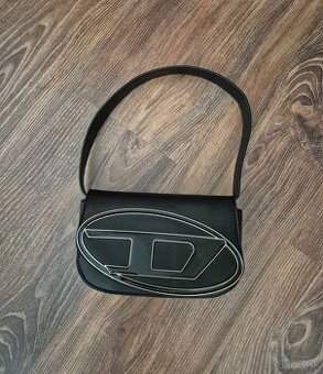 kabelka Diesel čierna