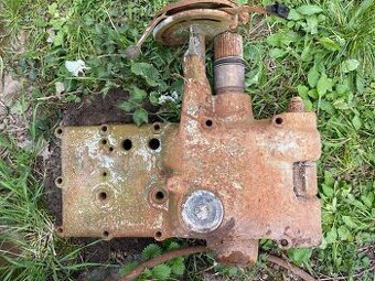 Predám hydrauliku na Zetor major