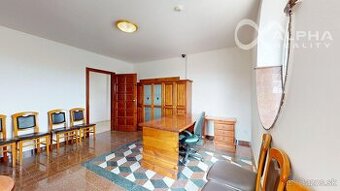 Prenájom: Polyfunkčný priestor 98,9m2, Markušovská cesta, Sp
