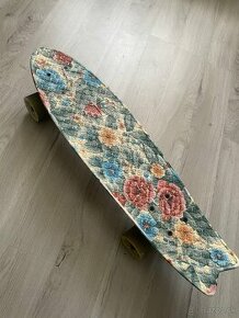Globe Grandma's Couch 23" Cruiser Skateboard Pennyboard