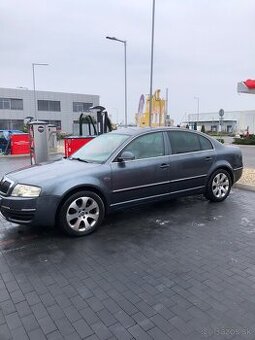 Škoda superb - 1