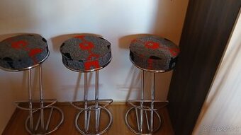 Barové stolicky
