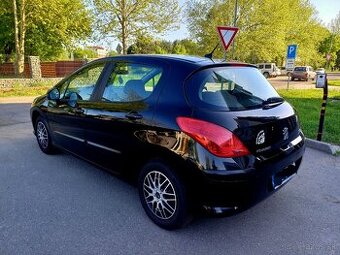 Peugeot 308 1.6 16V 88kw Exlusive Nová STK a EK