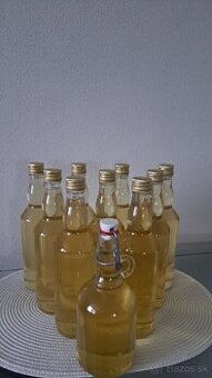 Domáci bazový sirup