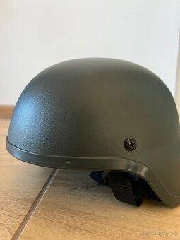 Taktická airsoft prilba