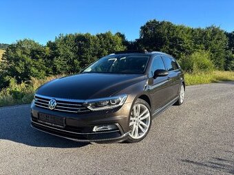Volkswagen Passat B8 2.0tdi Rline 4motion Webasto ACC Pano