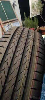 pneumatiky 215/60 r18