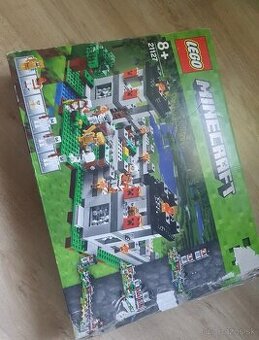 Lego Minecraft 21127