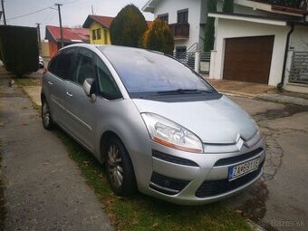 Citroën C4 Picasso – iba vcelku, vhodné na diely