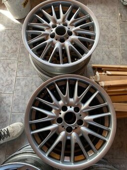 BMW style 32 disky