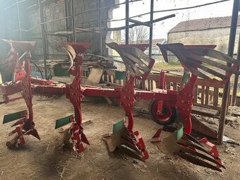 Predám pluh 4 radlicny
