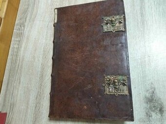 Kniha z roku 1749 na predaj--kniha má 277 rokov--písaná v ne