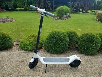 elektrická kolobežka - Leqi A6S Pro (Leqismart), biela