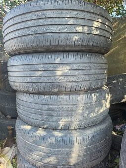 Ponúkame 4 letné pneumatiky Dunlop Grandtrec 225/60 R18