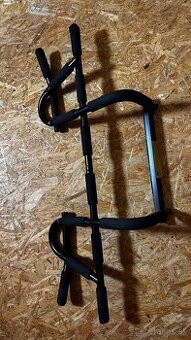 Hrazda do ramu dveri Master