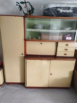 Kredenc na darovanie