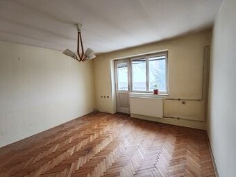 Na predaj 2,5 izbový byt Myjava s garážou a záhradkou