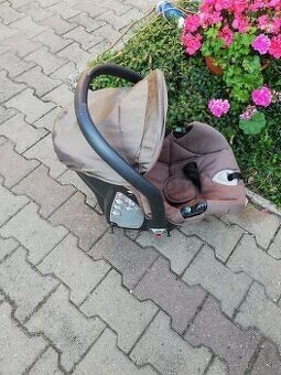 autosedačka a vajíčko