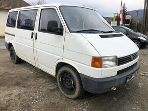 Volkswagen WV Caravelle T4 2.5i SYNCRO 4x4